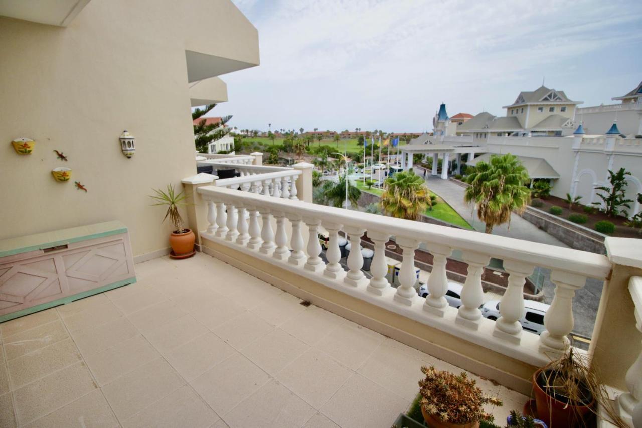Golf Park Ocean View: Cozy Apartment with Terraces and Pools San Miguel de Abona Exterior photo