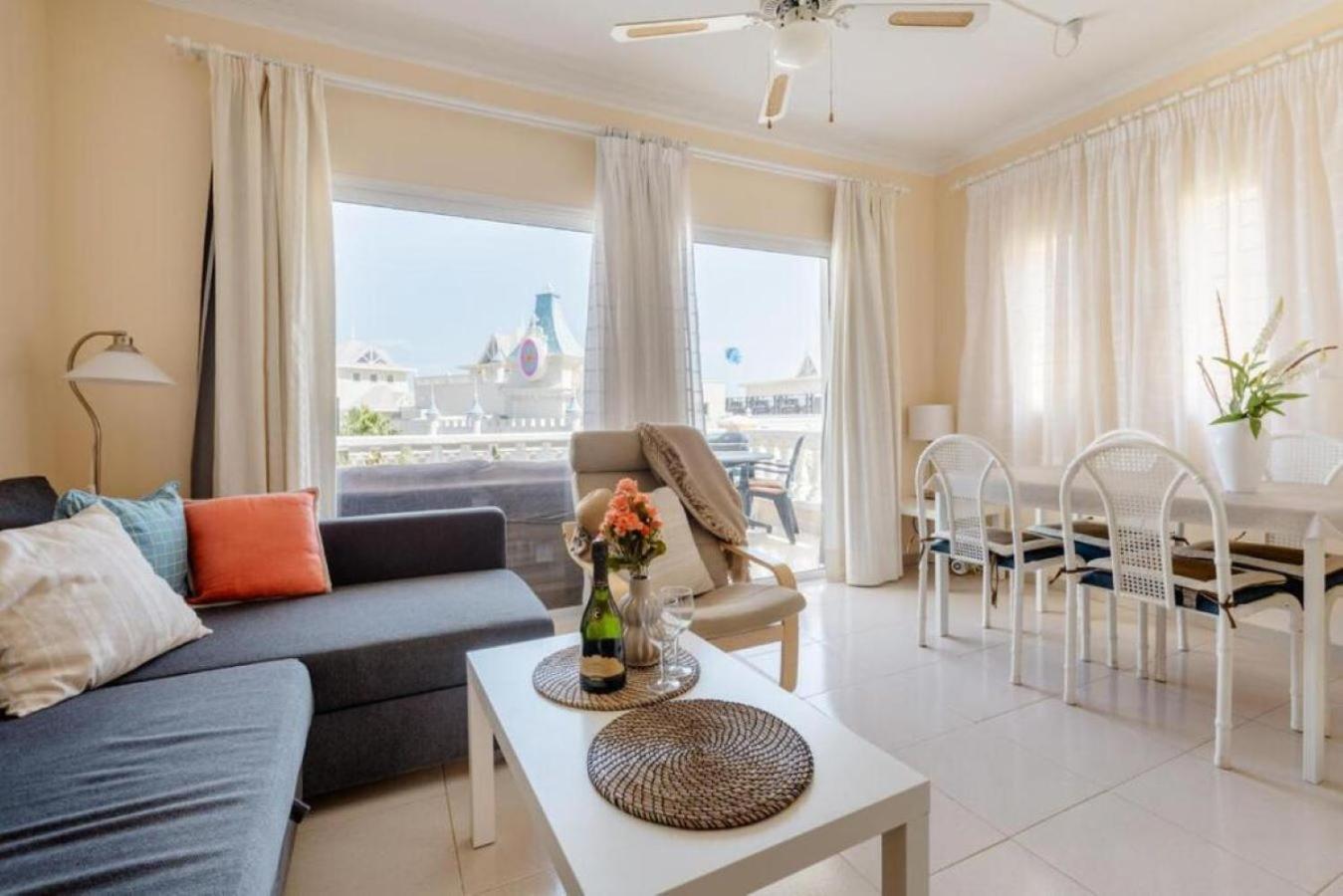 Golf Park Ocean View: Cozy Apartment with Terraces and Pools San Miguel de Abona Exterior photo